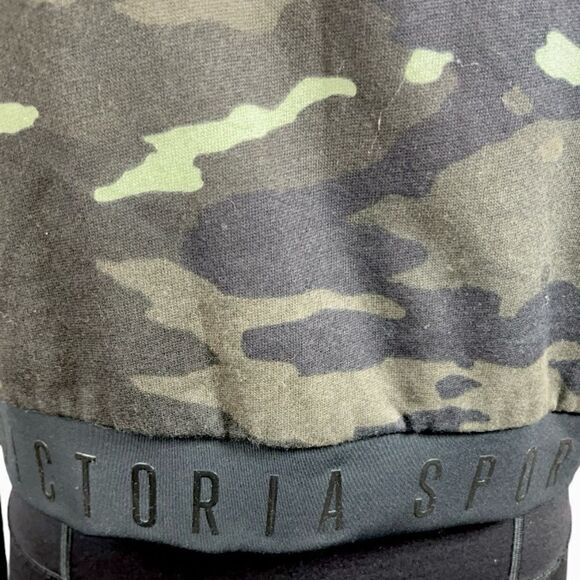 NWT- Victoria Secret sport Camouflage print Sweatshirt. - Picture 12 of 12